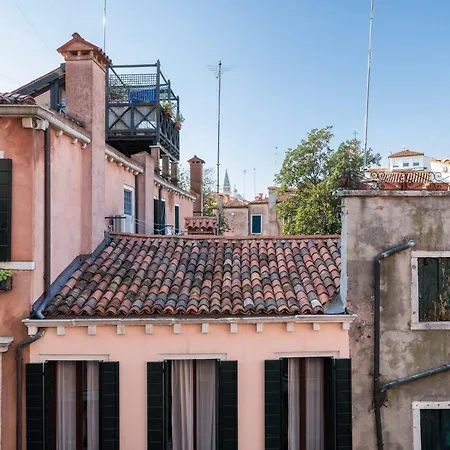 Biennale 1 & 2 , Elegant 15 Min Walk From St Marks Square- Vha Collection *