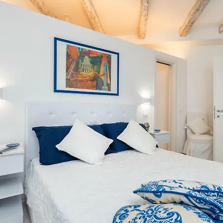 Biennale 1 & 2 , Elegant 15 Min Walk From St Marks Square- Vha Collection Apartment *