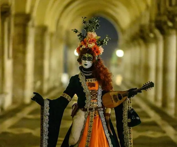 The Elegant Residence Walk To Biennale And St Marks Square Venice Heaven Apartments Collection