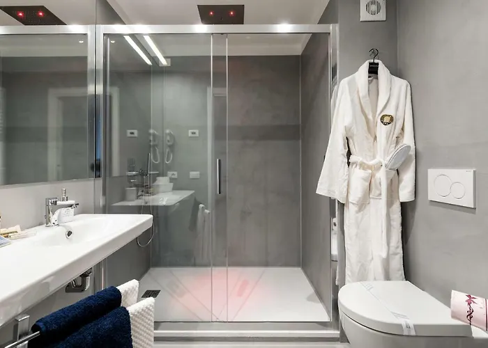 The Elegant Residence Walk To Biennale And St Marks Square Venice Heaven Apartments Collection