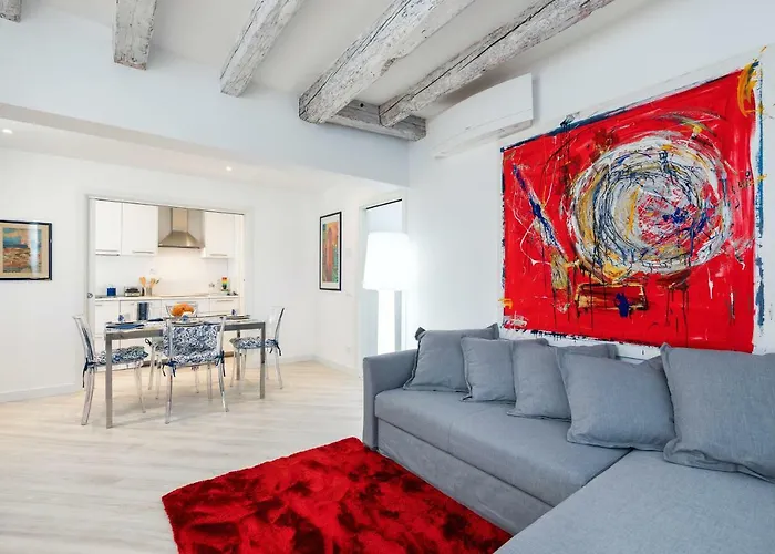 The Elegant Residence Walk To Biennale And St Marks Square Venice Heaven Apartments Collection * Velence