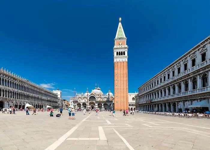 The Elegant Residence Walk To Biennale And St Marks Square Venice Heaven Apartments Collection