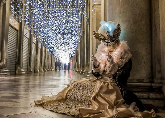 The Elegant Residence Walk To Biennale And St Marks Square Venice Heaven Apartments Collection *