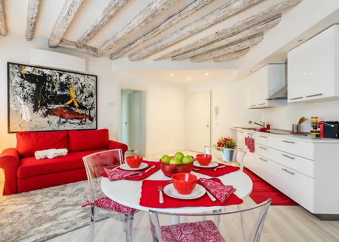 The Elegant Residence Walk To Biennale And St Marks Square Venice Heaven Apartments Collection Apartman *